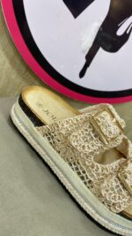 Mules compensées en crochet – Chic & Confort – Image 3
